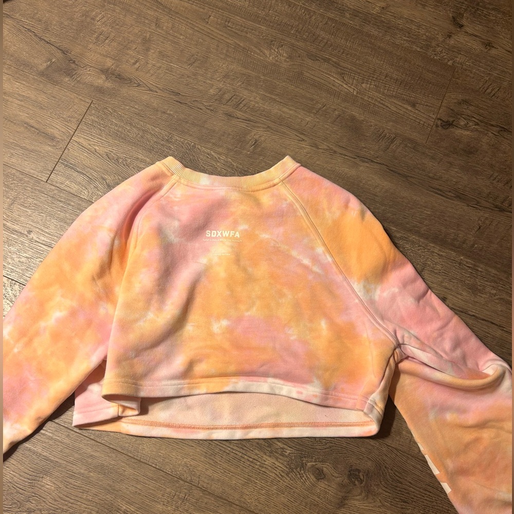 White fox x Sarah's day collab time dye cropped sweatshirt size small